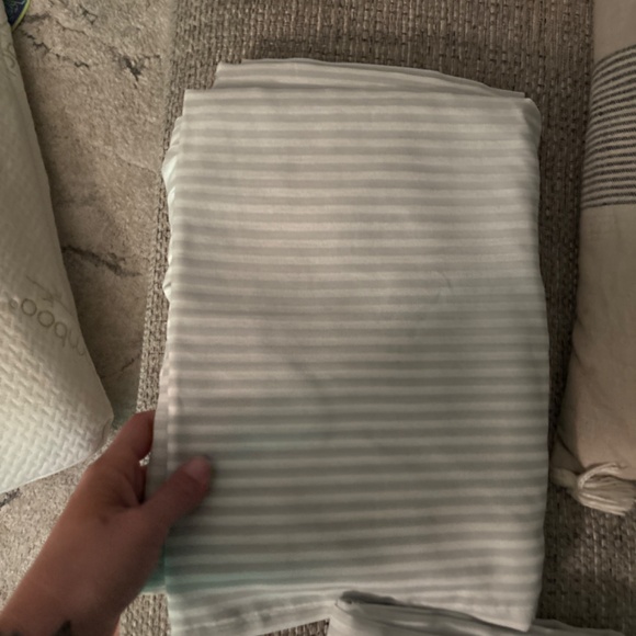 Curtains - Picture 2 of 2